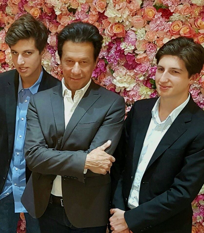 Pakistan-Imran-Khan-With-His-Sons-11903